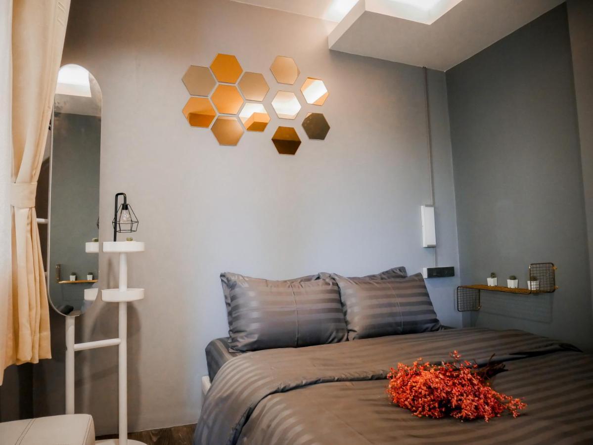 Varietyd-Dayhostel Huahin Zewnętrze zdjęcie